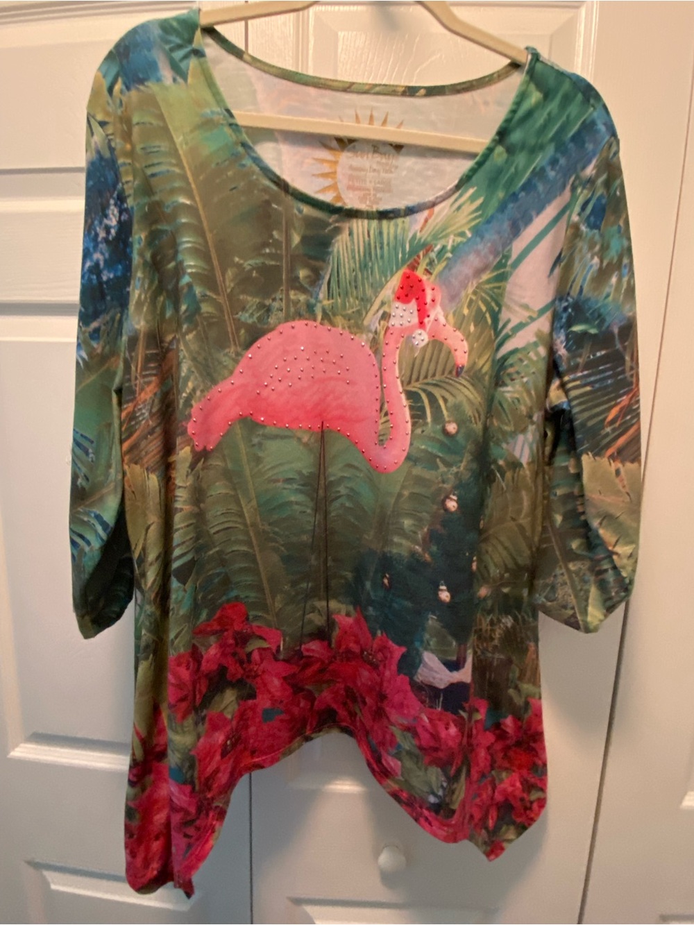 Sun Bay Green Christmas Top w/Pink Flamingo Santa Hat Poinsettias, Petit XL